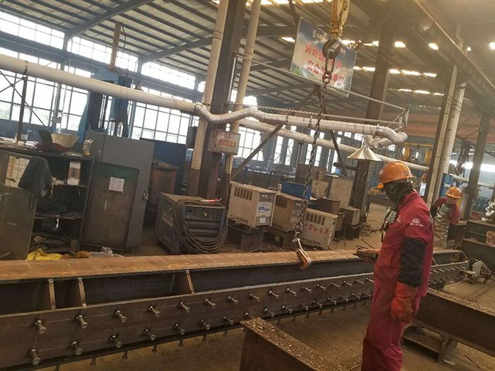 圓柱、箱型柱、十字形柱